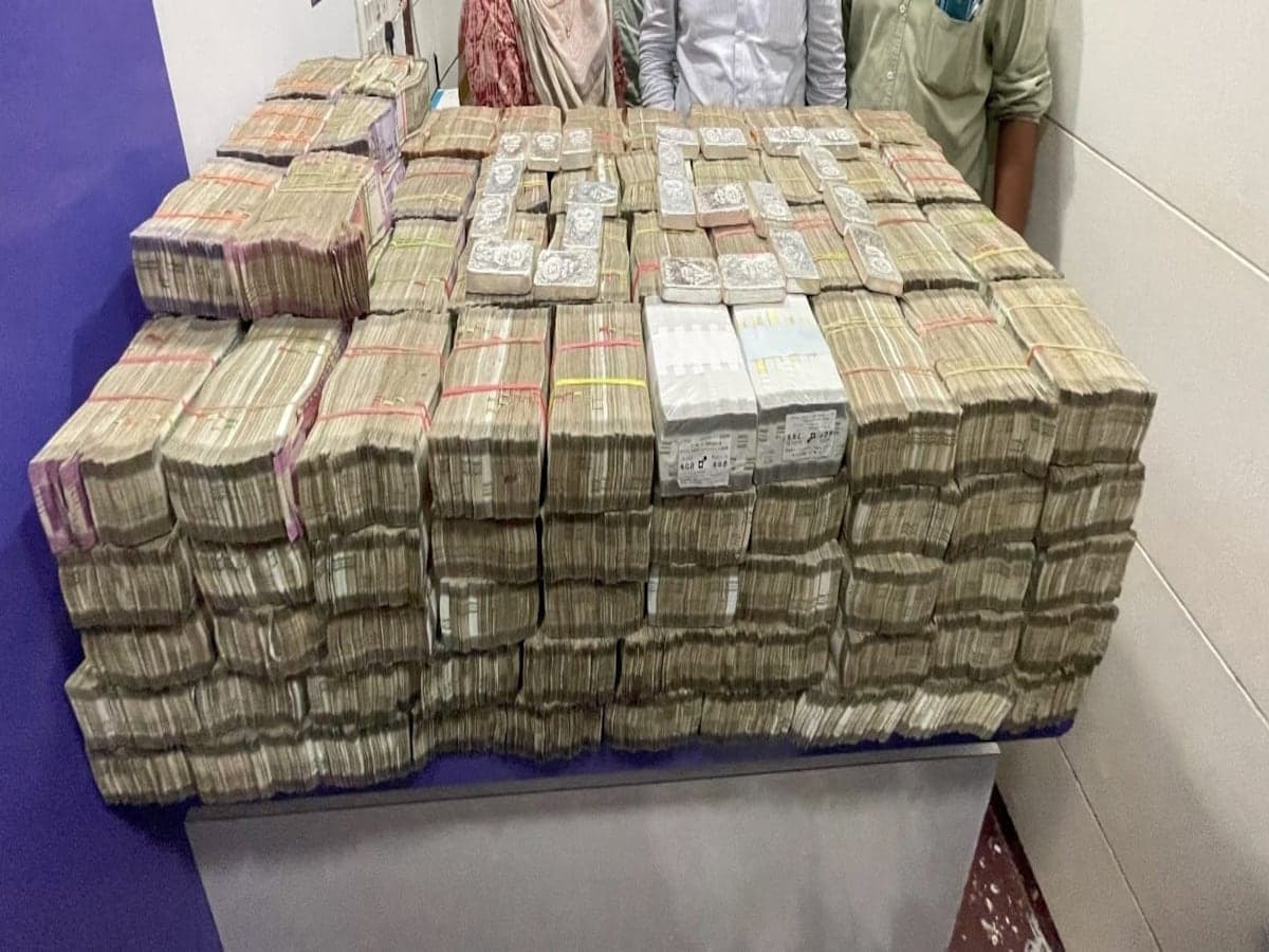 Election Commission Seizes ₹558.64 Crore in Cash