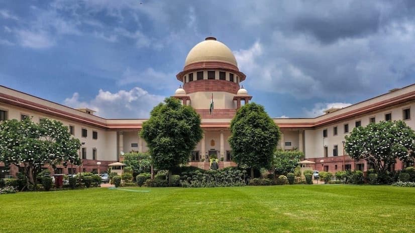 Supreme Court Orders Submission of Progress Report in Kolkata Doctor's Rape-Murder Case